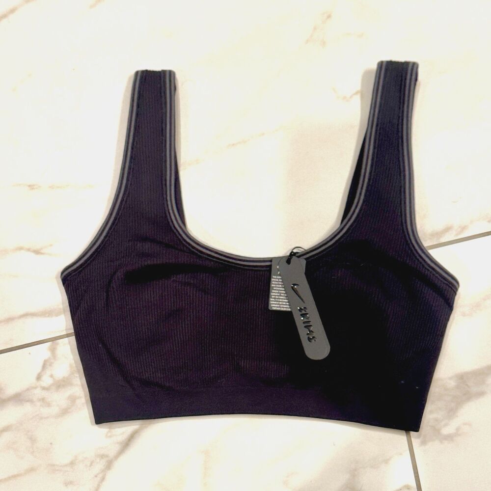 Nike Skims Ribbed Scoop Neck Sports Bra in Obsidian - Women's M - NEW with Tags - Picture 4 of 7
